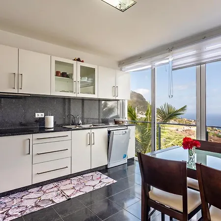 Villa Isabel 65 Arco da Calheta (Madeira)